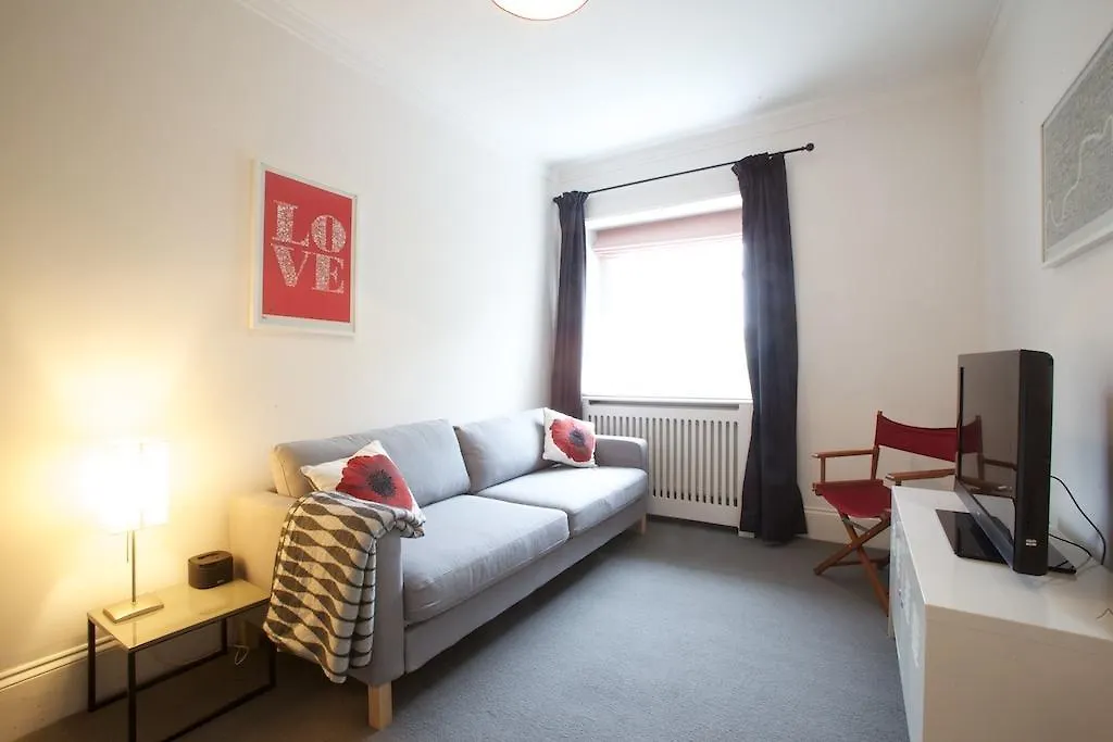Ravenhurst Bed And Breakfast Cheltenham United Kingdom