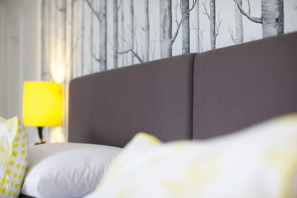 Ravenhurst Bed And Breakfast Cheltenham 4*,